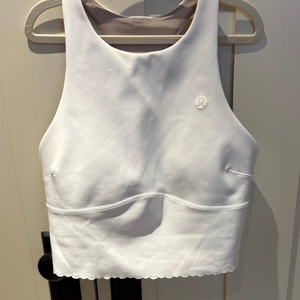 lululemon athletica White High-Neck Cropped Tank